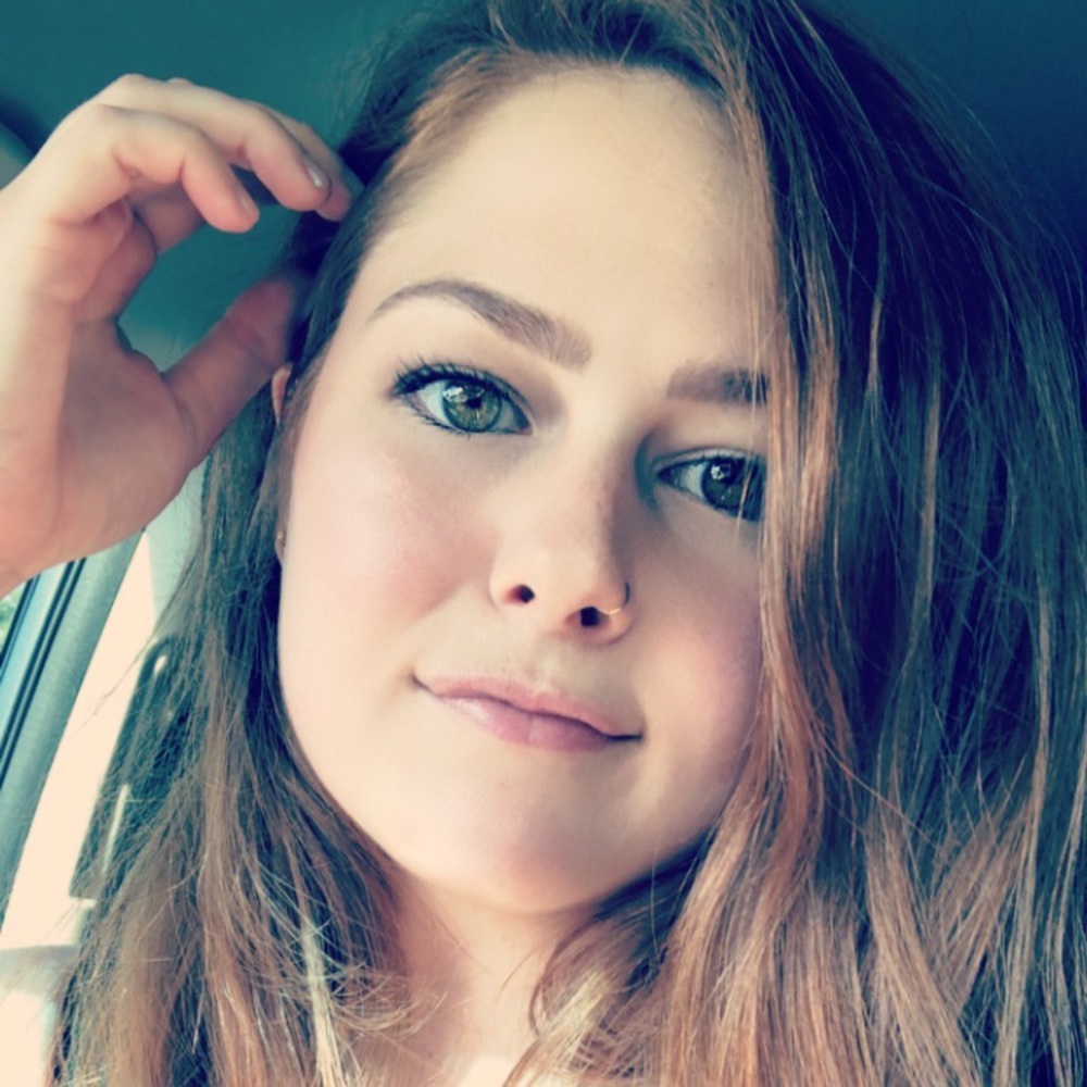 Meet your Posher, Victoria